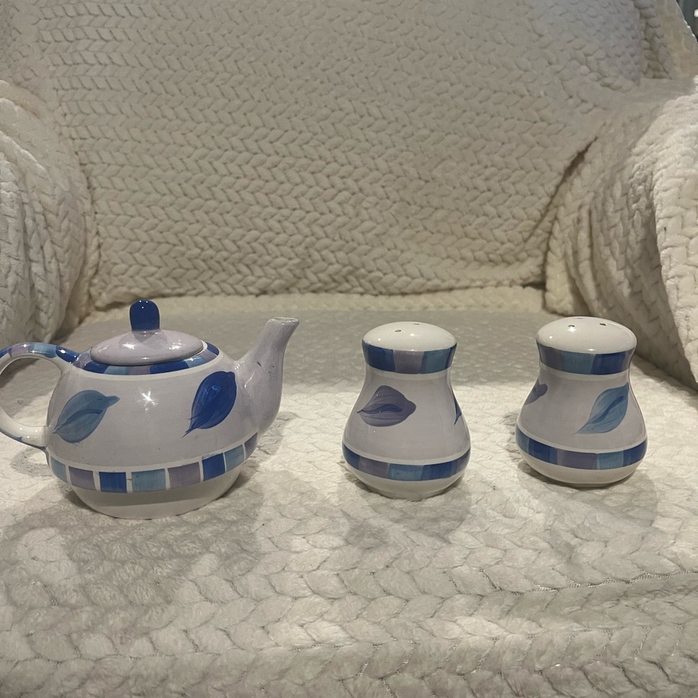Royal Norfolk Blue and White Tea Set